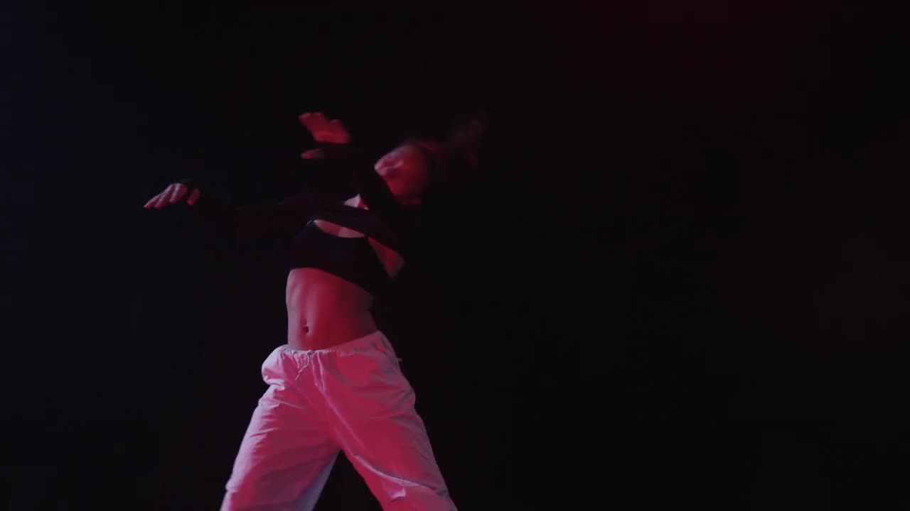 dance in a dim.... JAY YOUNG | THE GOSHEN NEWS Darian Dim works on hi\u2026 - The Week in