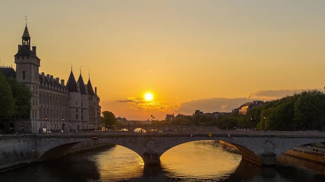 Sunset At Pont Neuf In Paris Stock Photo - Download Image Now