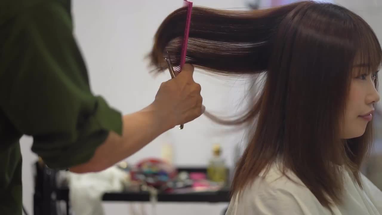 Woman At The Hairdresser's - Stock Video | Motion Array