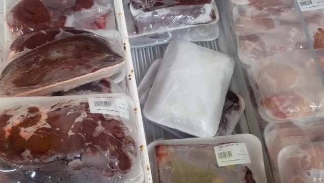 Packaged meats and steaks at the grocery, Stock Video