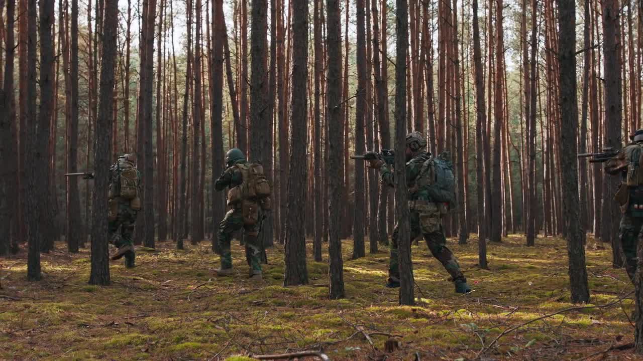 Soldiers Advancing On Enemy Stock Video Motion Array