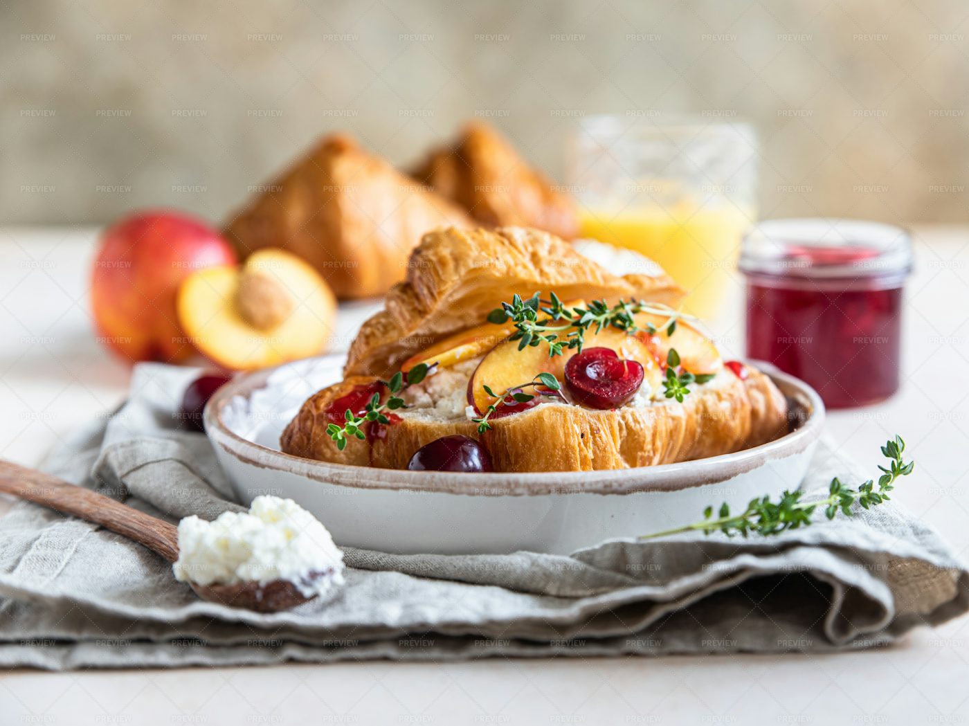 Tasty Croissant With Fruits: Stock Photos