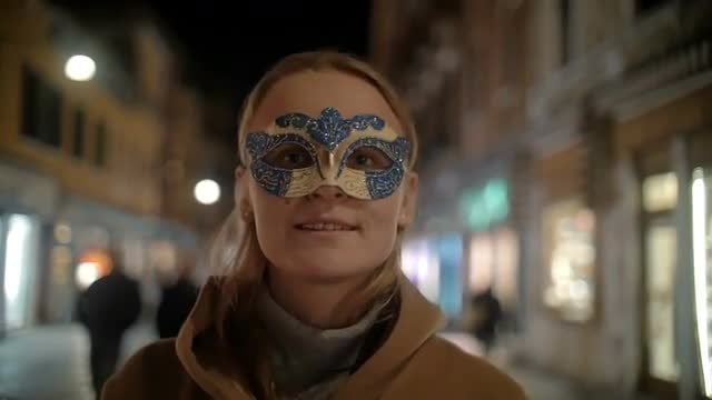 Wearing Mask In The Streets: Stock Video
