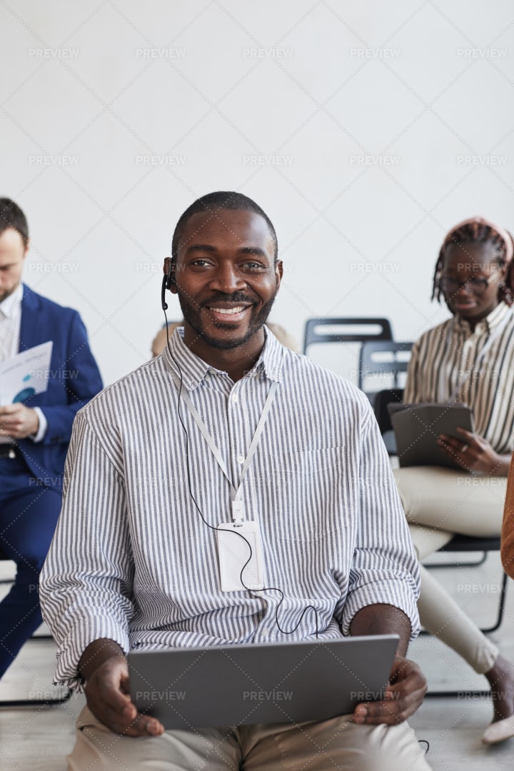 Businessman In Headsets: Stock Photos