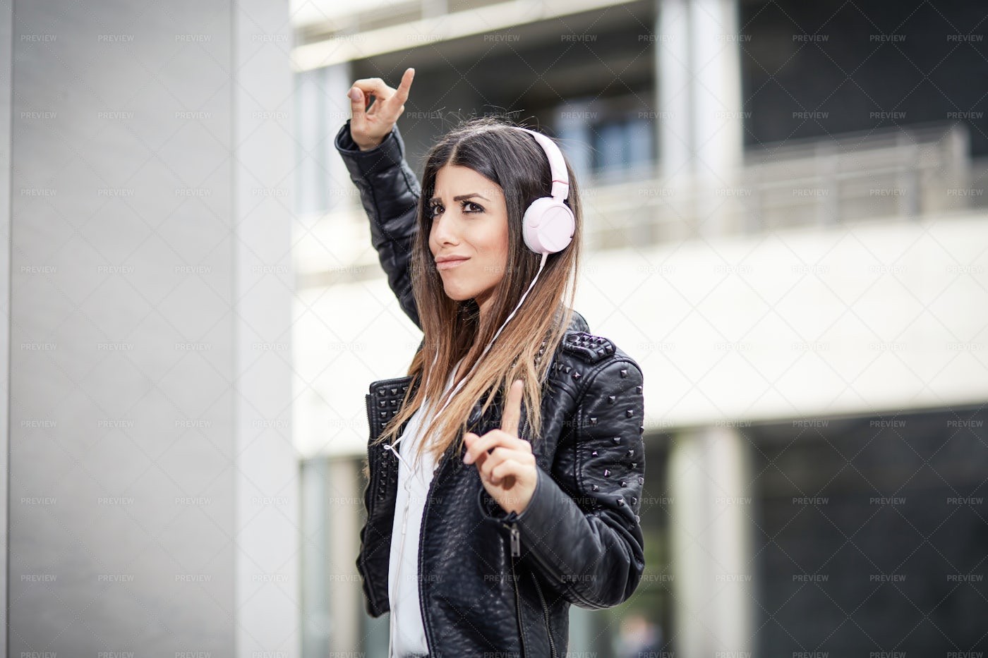 Stylish Woman Listening Music: Stock Photos
