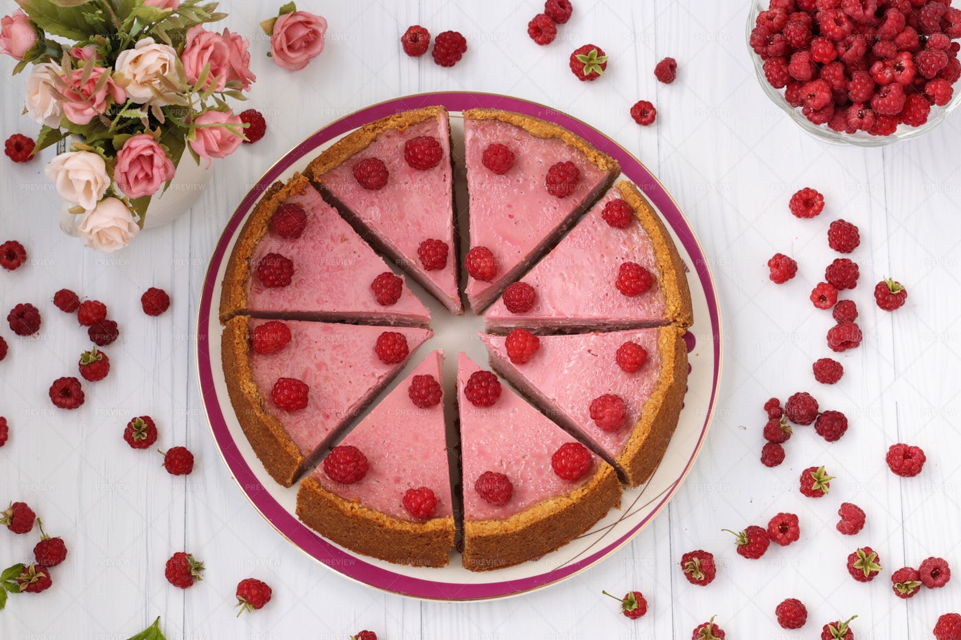 Homemade Raspberry Cheesecake: Stock Photos