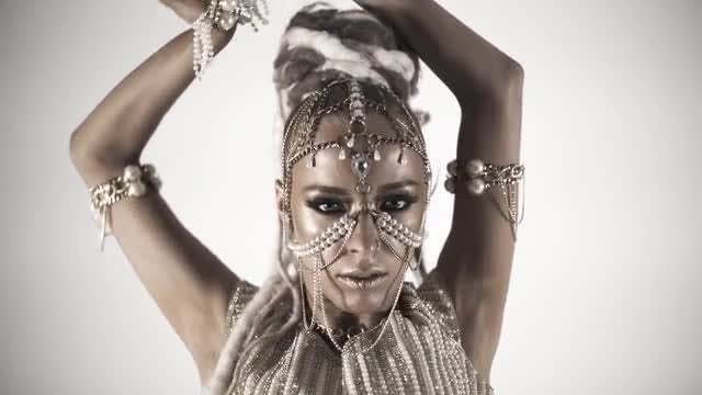 Exotic Beautiful Girl Dancing : Stock Video