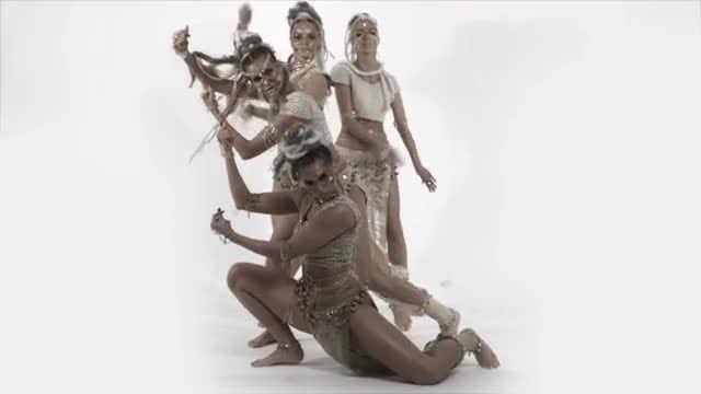 Glamorous Modern Exotic Group Dance : Stock Video