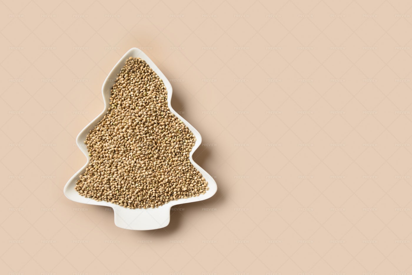 Hemp Seeds As Christmas Tree: Stock Photos