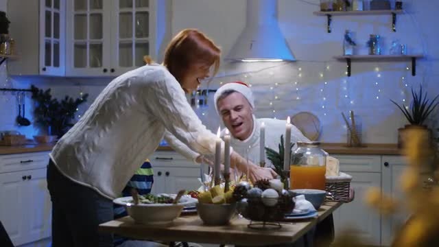Family Enjoying Christmas Dinner: Stock Video
