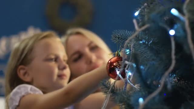 Hanging Ornamental Baubles: Stock Video