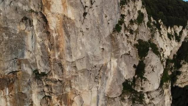 Zoom-in Shot Of A Mountain: Stock Video