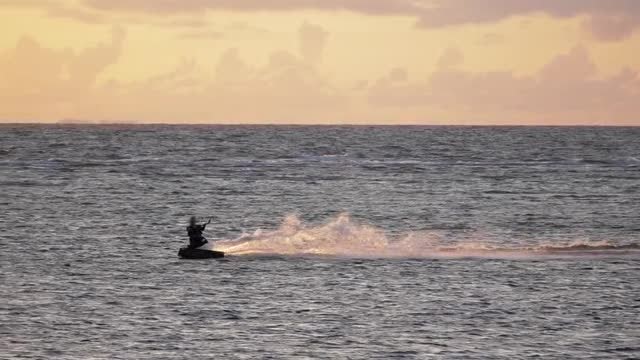 Kiteboarding: Stock Video