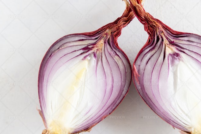 11,133 Peeled Shallots Images, Stock Photos, 3D objects, & Vectors