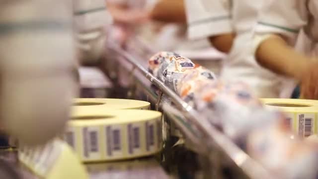 Packing And Labeling In Factory: Stock Video