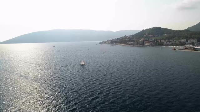 Boat Sailing On A Lake: Stock Video