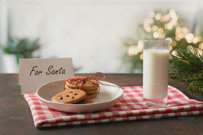 Two glasses of eggnog 32064230 Stock Photo at Vecteezy