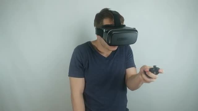 Man Playing VR Games: Stock Video