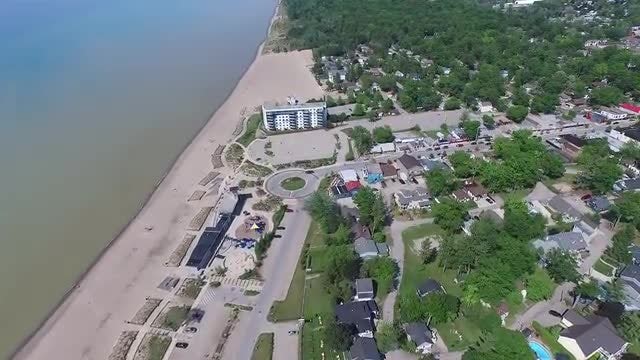 Beach Hotel: Stock Video