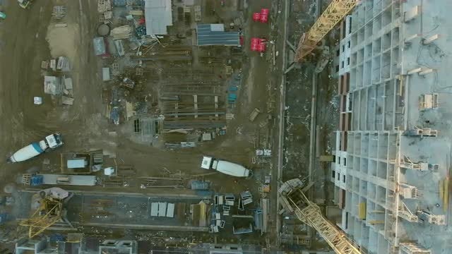 Construction Camera Turning Right: Stock Video
