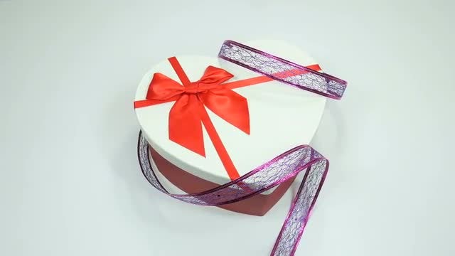 White Gift Box: Stock Video