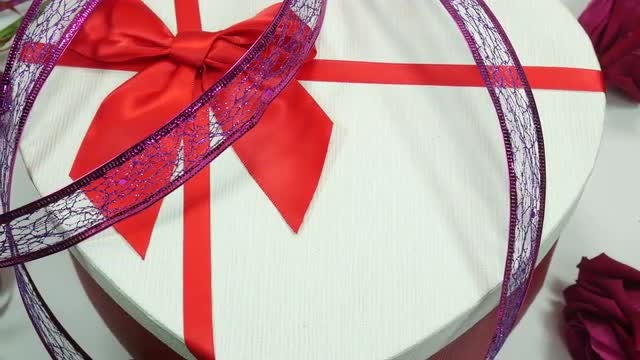 Gift Box And Roses: Stock Video