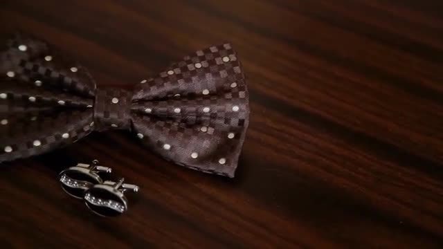 Man Takes Cufflink: Stock Video