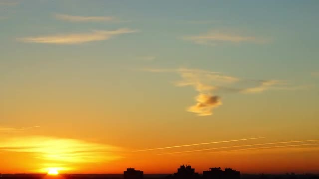 Sunrise In The City: Stock Video