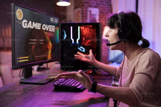Girlfriend Play Video Games Stock Image - Image of defeat