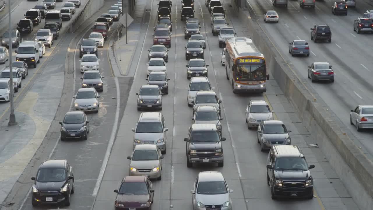 traffic-density-editorial-stock-image-image-of-road-40385039