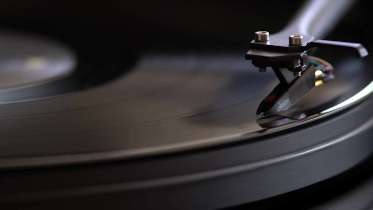 Vinyl Record Needle: Stock Video