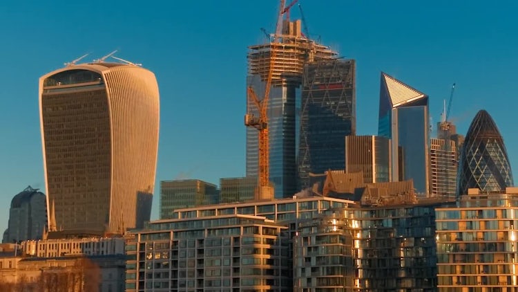 London's Skyline: Stock Video