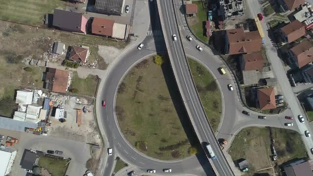 Roundabout Highway: Stock Video
