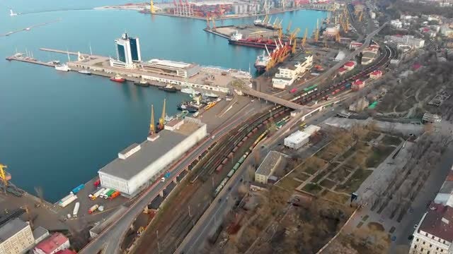 Sea Port: Stock Video