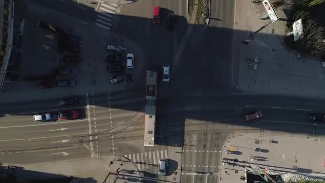 Intersection In The City: Stock Video