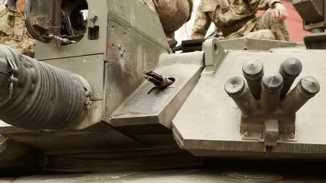 Soldiers On A Tank: Stock Video