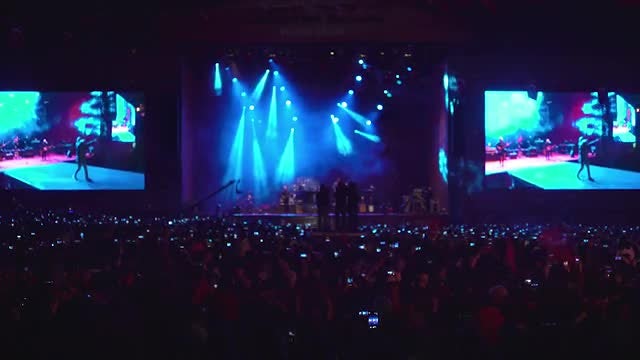 Rock Concert: Stock Video