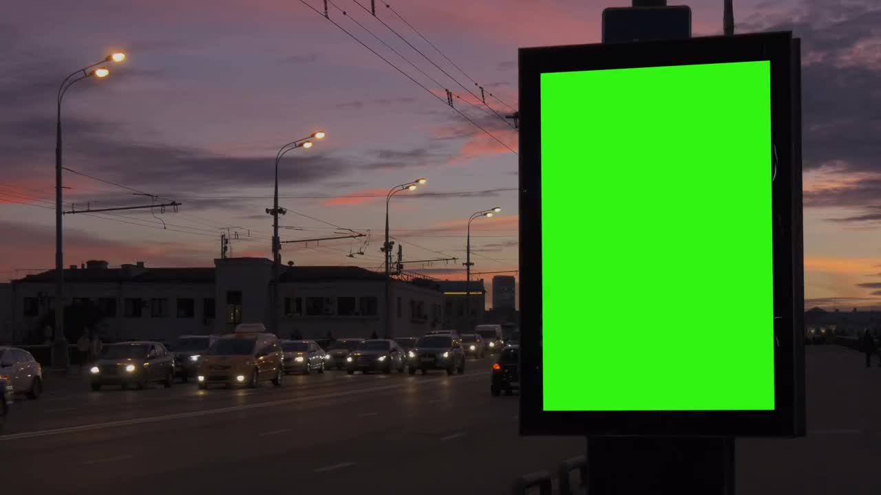 does davinci resolve support green screen effects