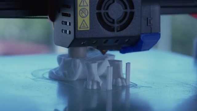 3D Printer At Work: Stock Video