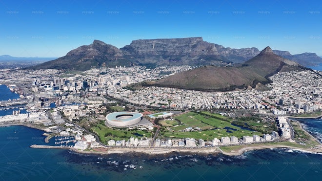 Cape Town Skyline At Cape Town In Western Cape South Africa. - Stock ...