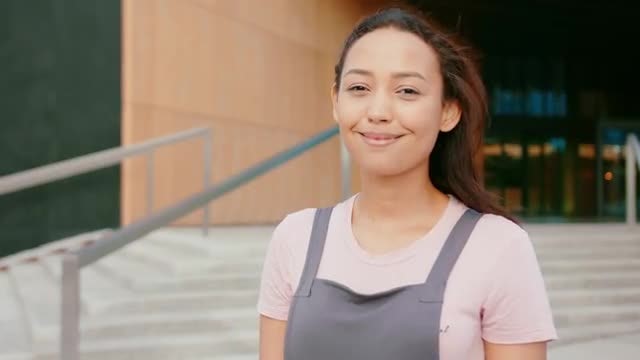 Girl Looking To Camera: Stock Video