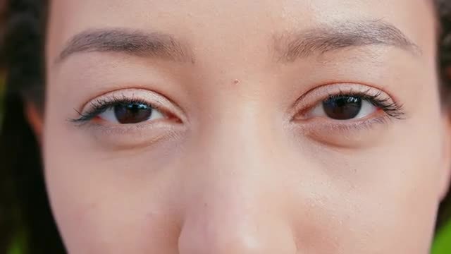 Eyes: Stock Video