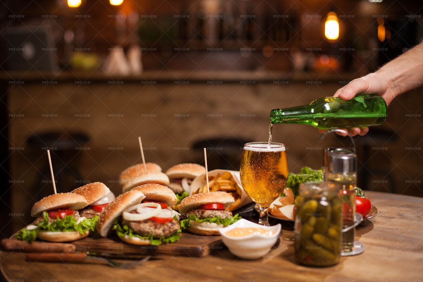 Beer And Burgers: Stock Photos