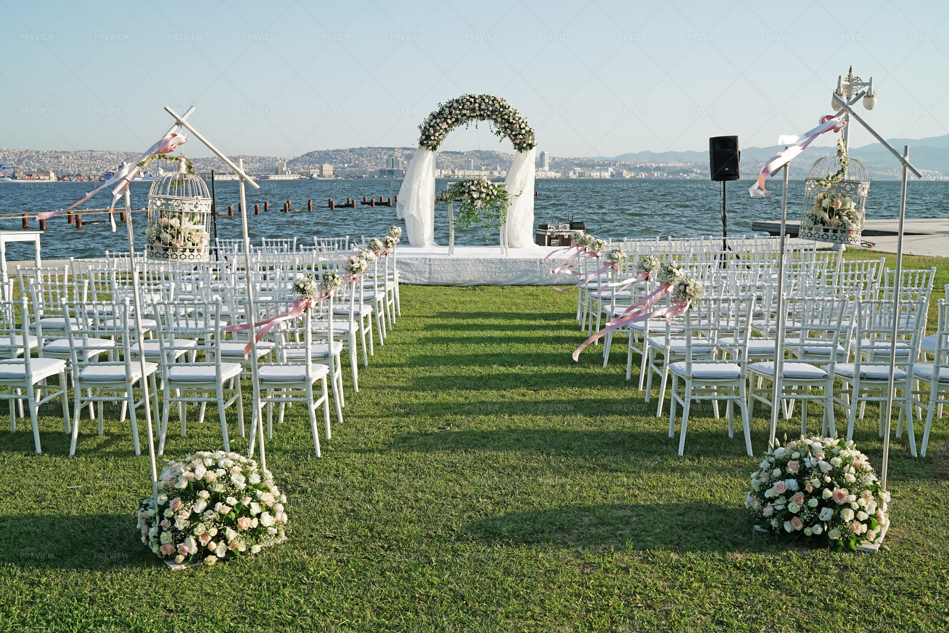wedding ceremony arch rental