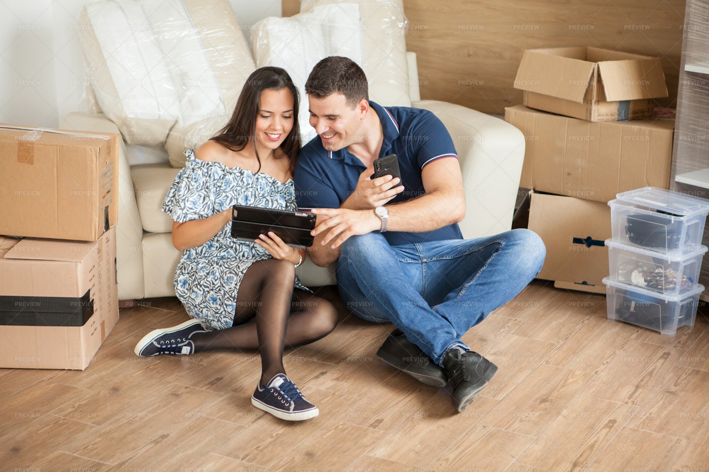 Couple In New House: Stock Photos