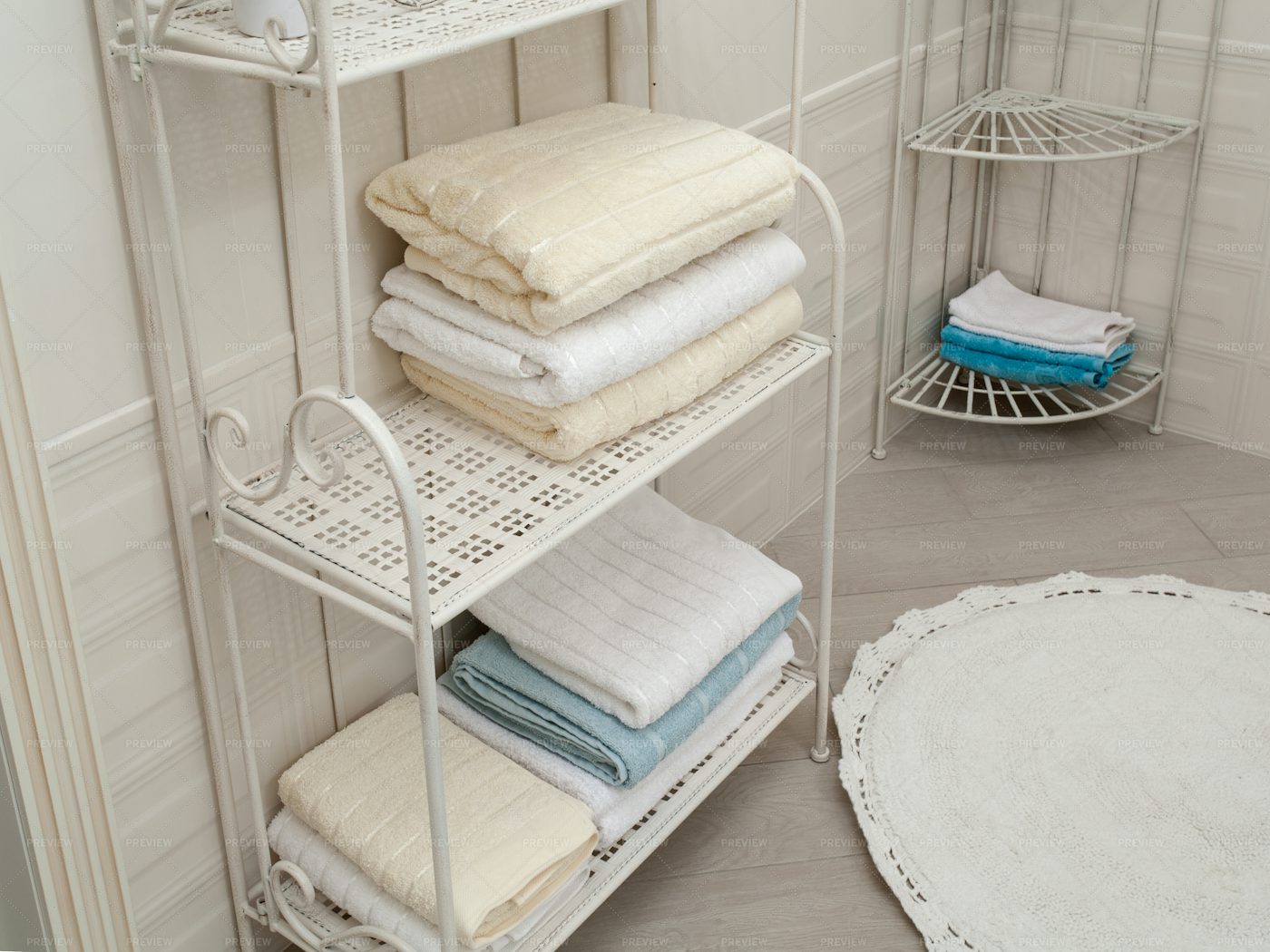 Towel Racks: Stock Photos