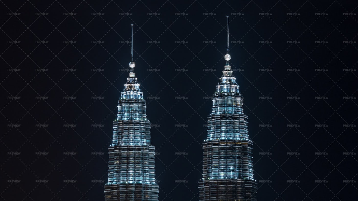 Petronas Twin Towers: Stock Photos