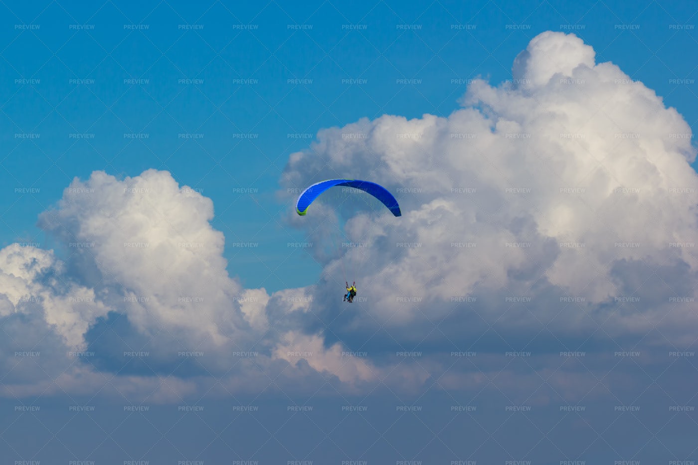 Paragliding: Stock Photos