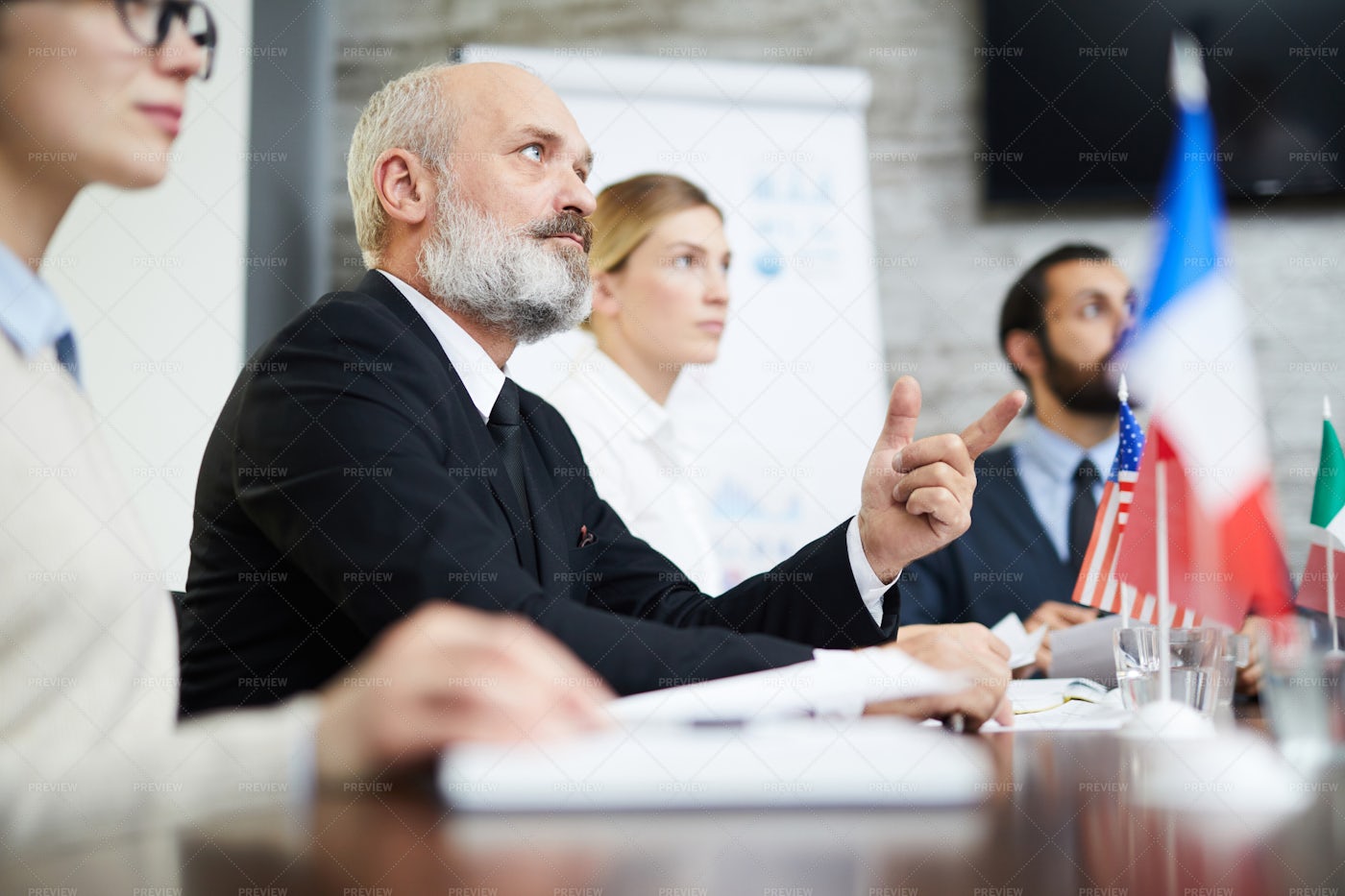 Commenting Speech: Stock Photos