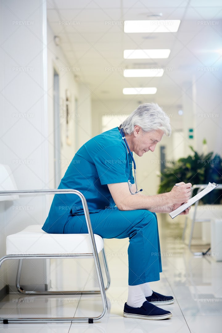 Nurse At The Hospital: Stock Photos
